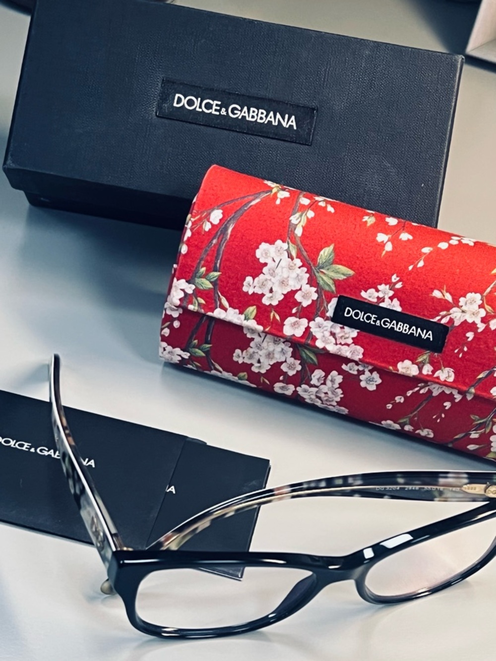 Dolce & Gabbana Black Cat-Eye Glasses with Floral Case - Picture 7 of 7